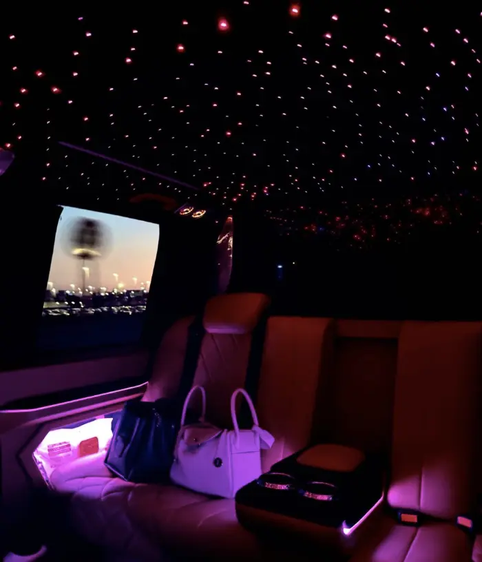 Maybach V-Class VIP Lounge Edition - Ultra-Luxury Van (4-6 Passengers) for luxury VIP airport transfers and chauffeur logistics in Istanbul